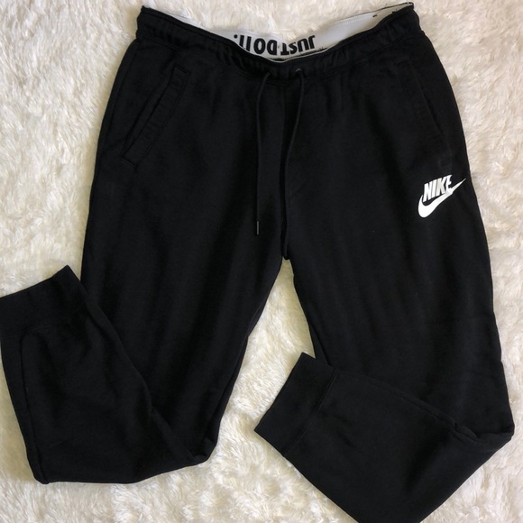 Nike Pants - Nike Jogger